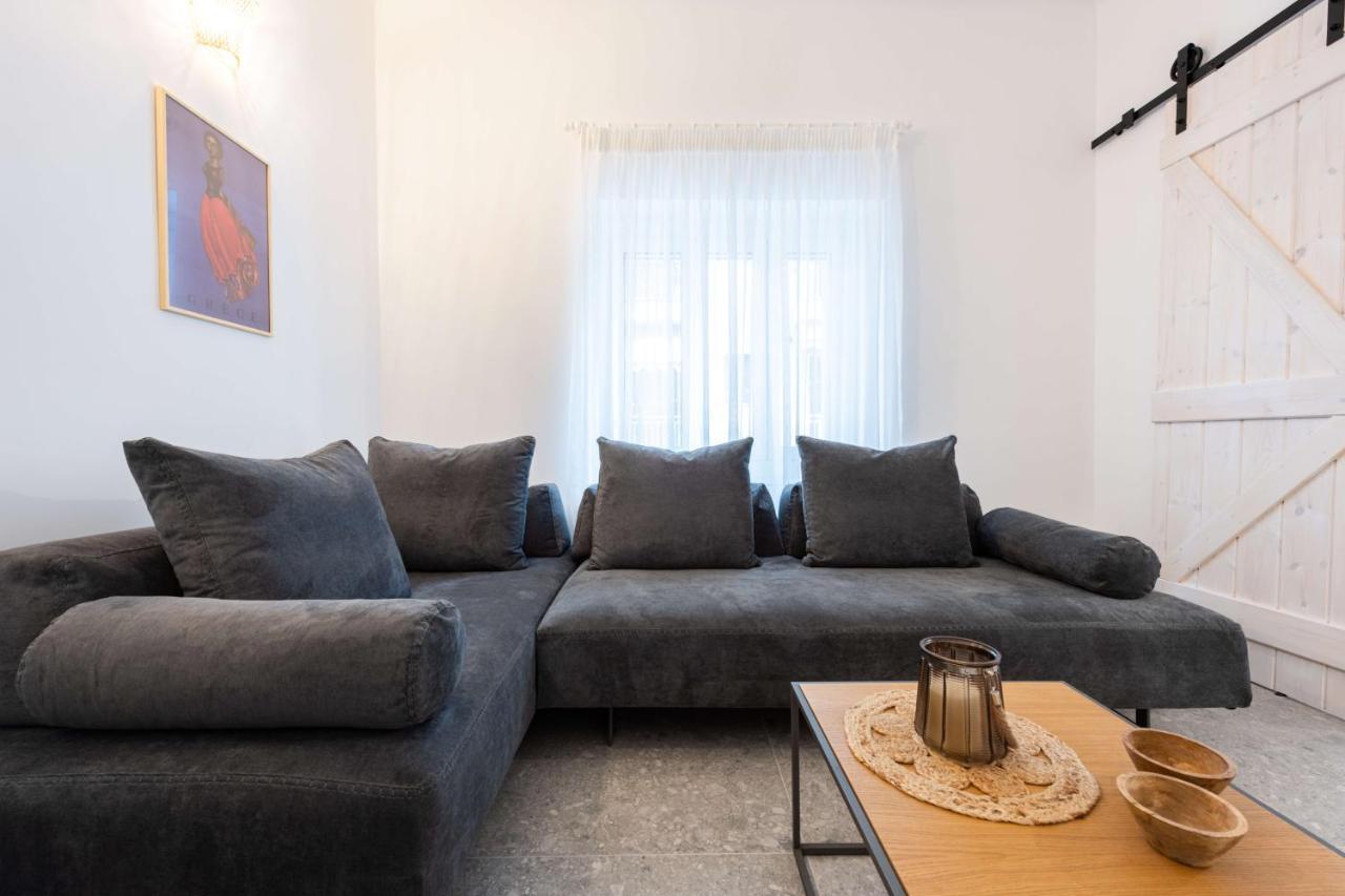 Modita Boutique Apartments Athens Ngoại thất bức ảnh